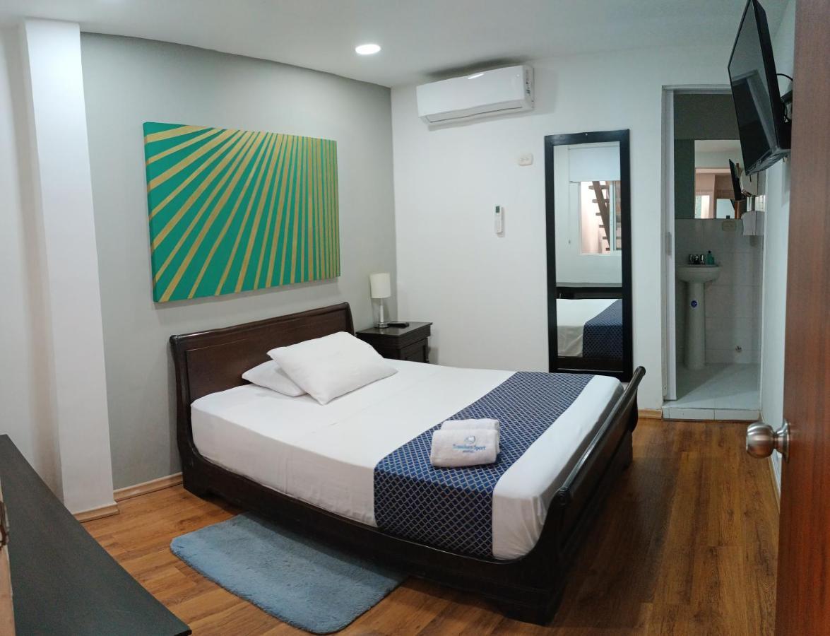 Hotel Travelers Sport กาลี ภายนอก รูปภาพ