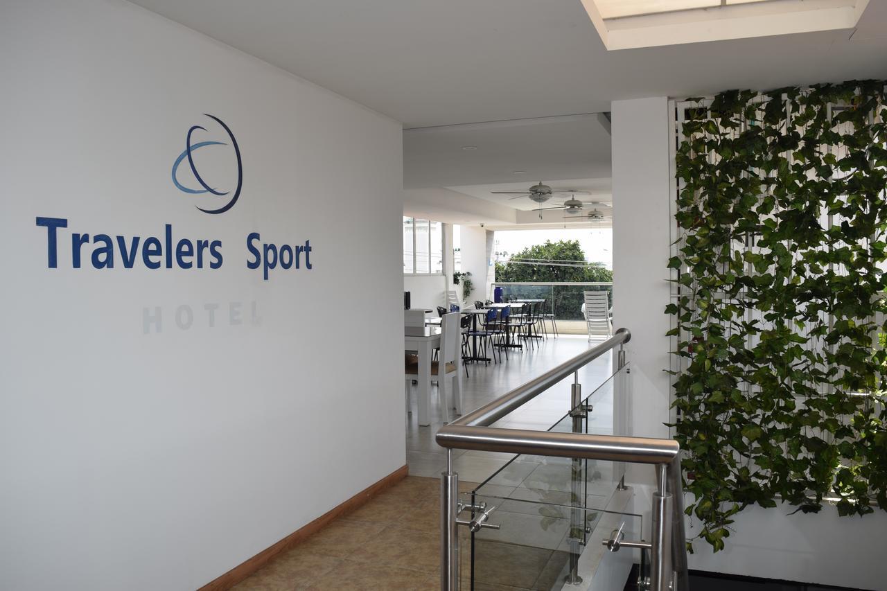 Hotel Travelers Sport กาลี ภายนอก รูปภาพ